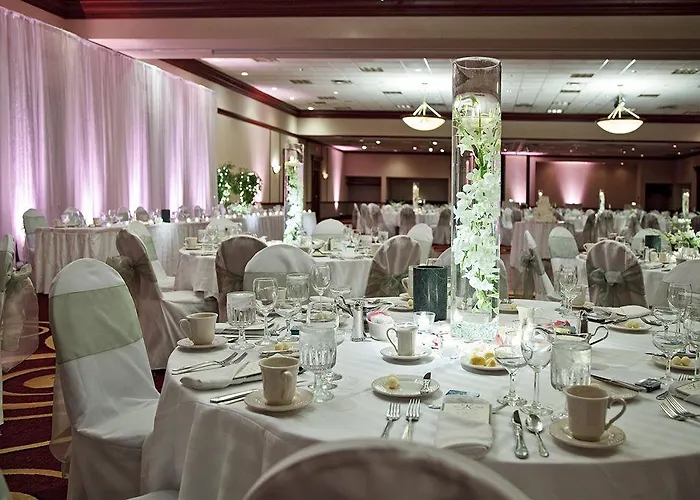 Hotel Chicago Marriott Northwest 4*