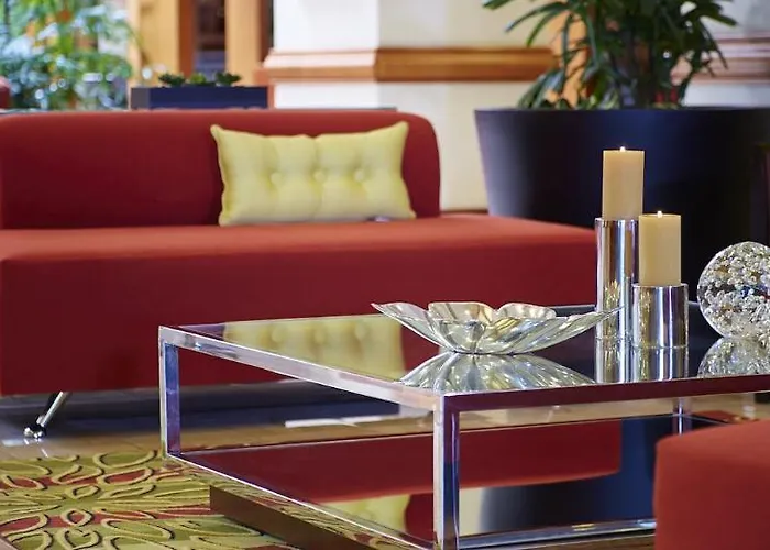 Chicago Marriott Northwest 4*