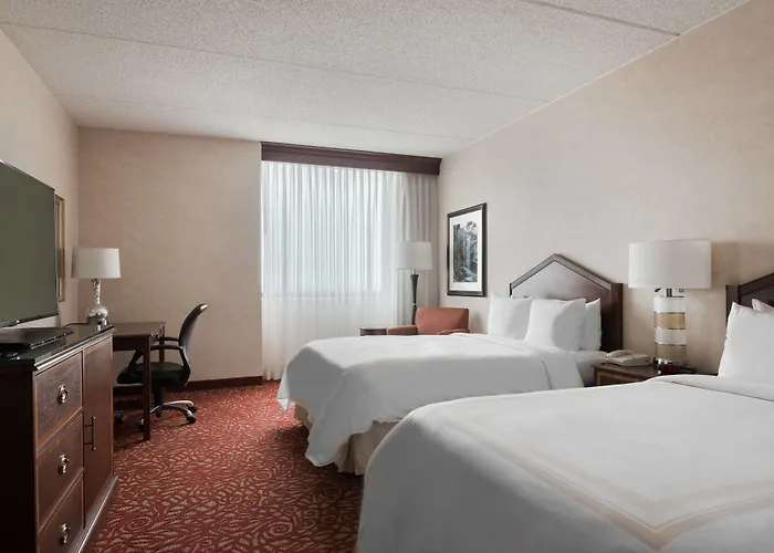 Chicago Marriott Northwest Hotel 4*