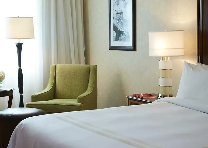Chicago Marriott Northwest Hotel